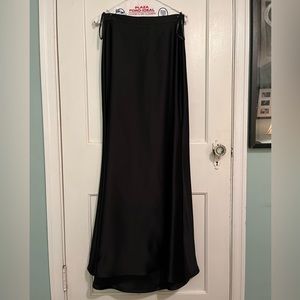 Tadashi floor length formal flowing skirt. Bridesmaid, mother of the bride